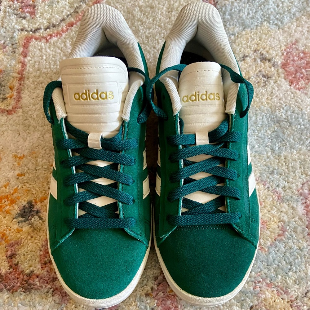 Adidas Grand Court Sneakers